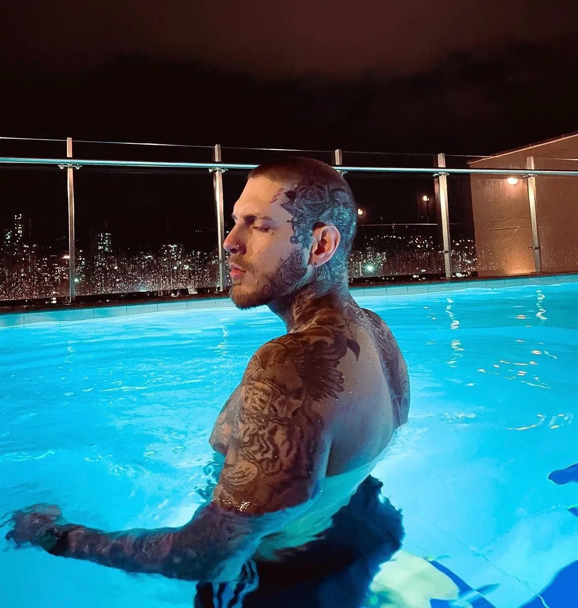 Seis OnlyFans header