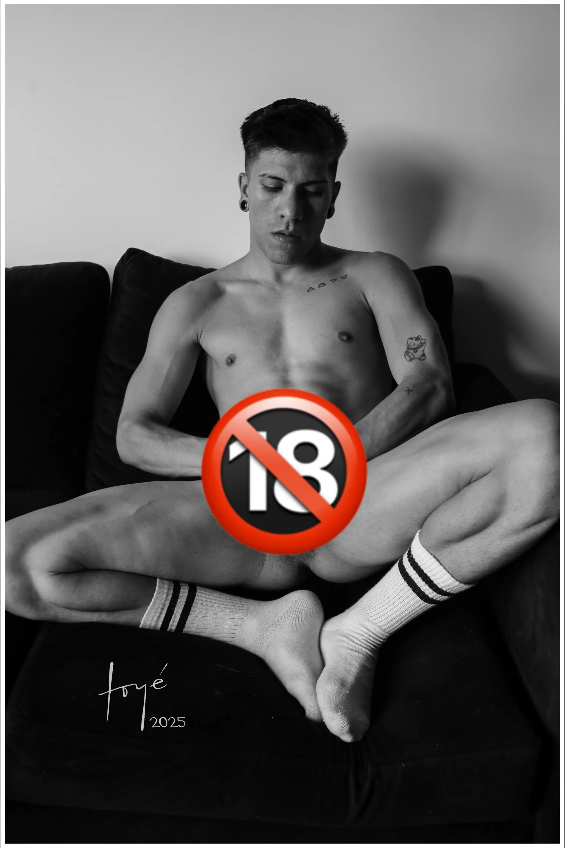 Waldo bourbon OnlyFans header