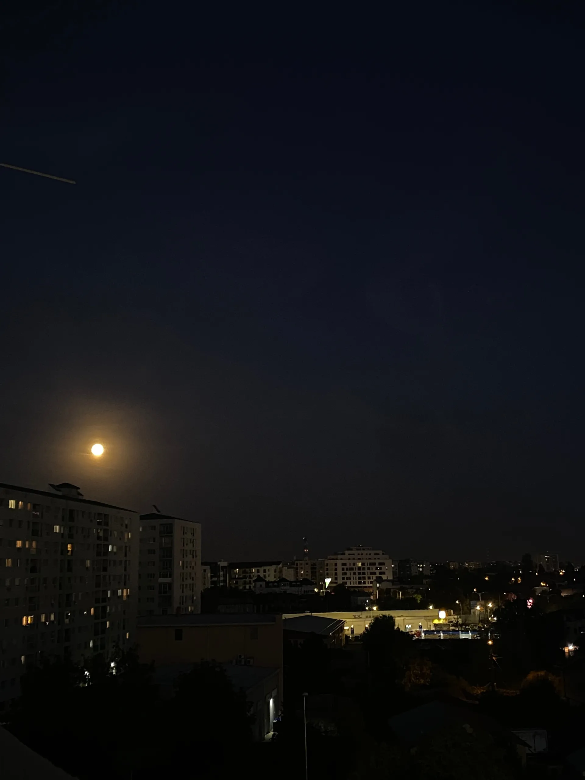 Royun OnlyFans header