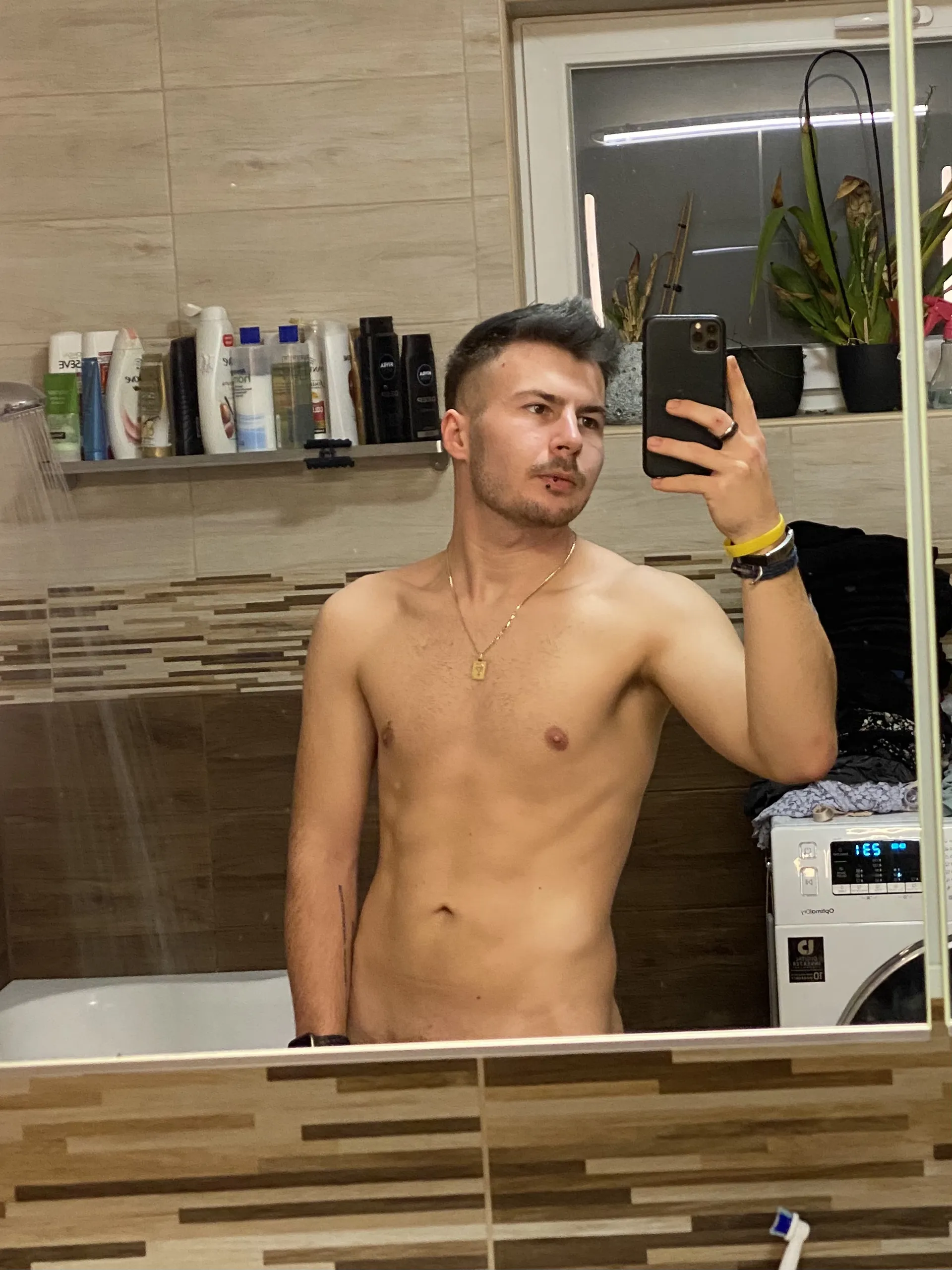 BPMaki OnlyFans header