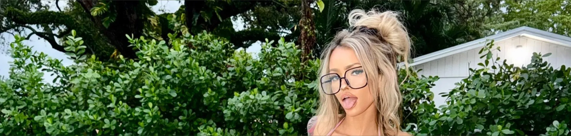 BrattyBella OnlyFans header