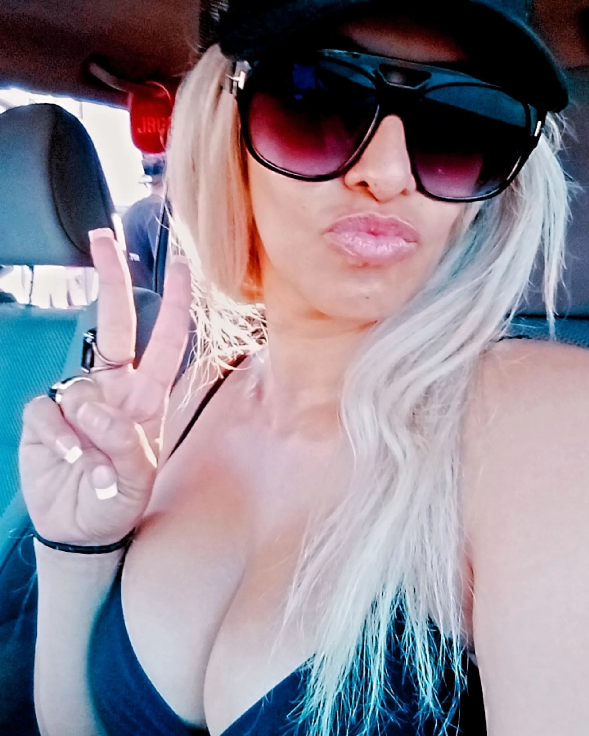 Geraldine Escovar OnlyFans header