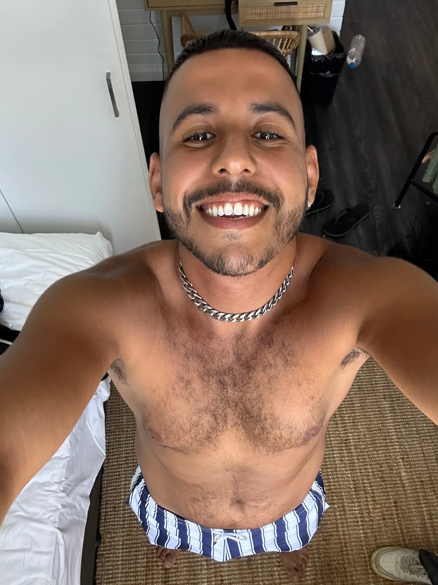 Bubble Butt 🍑 Arab bottom