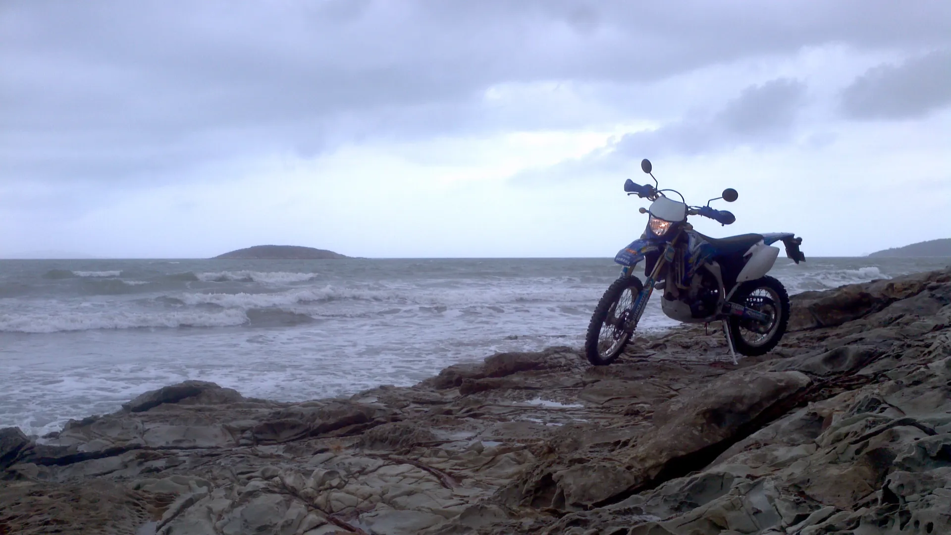 BubblesWR450 OnlyFans header