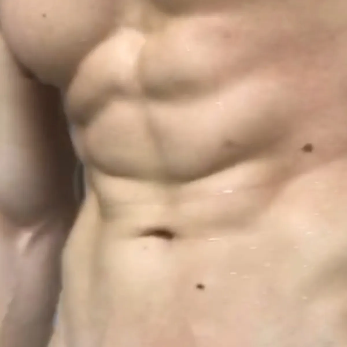 buffhung(giant cock)