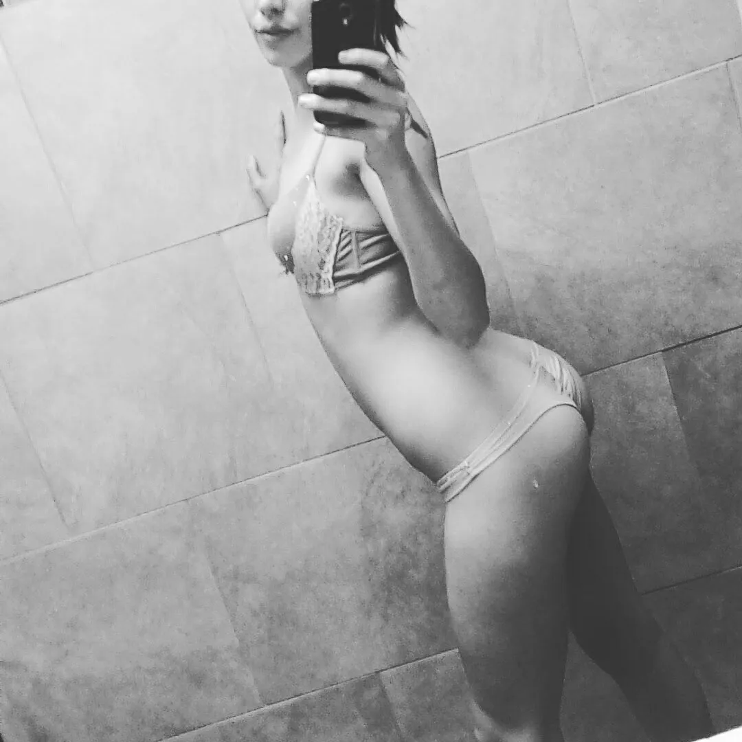 BugsHunnie OnlyFans header