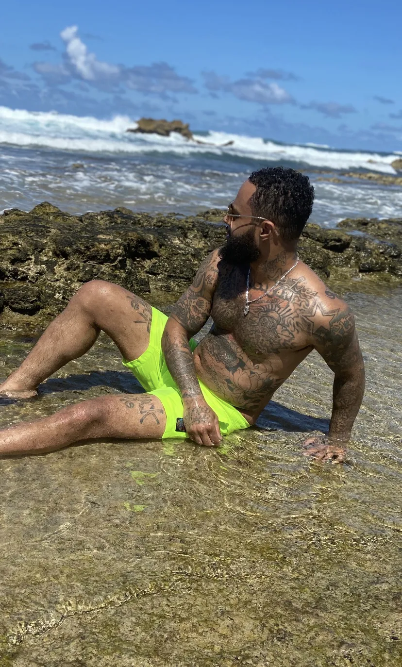 EAZY OnlyFans header