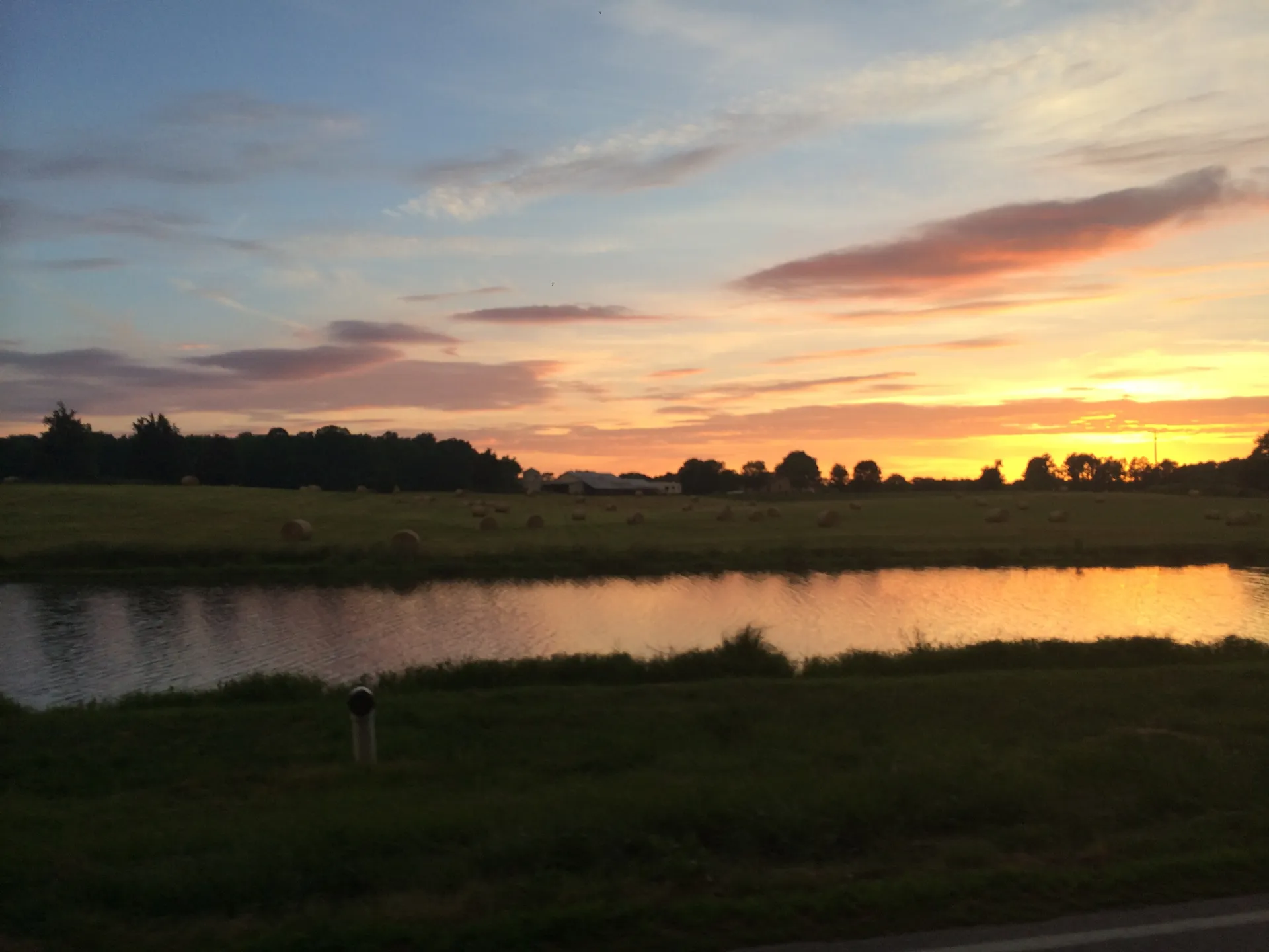 Lillian OnlyFans header