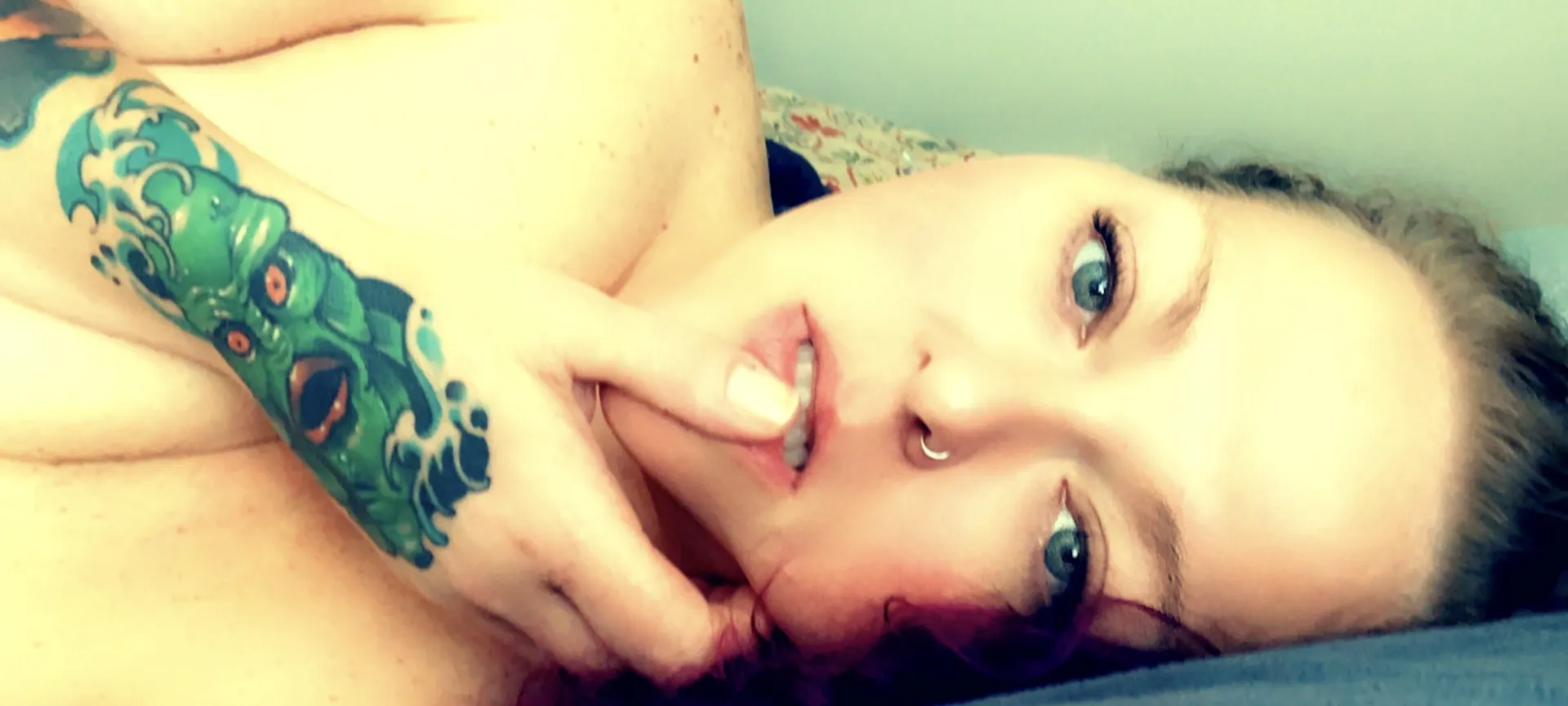 star OnlyFans header