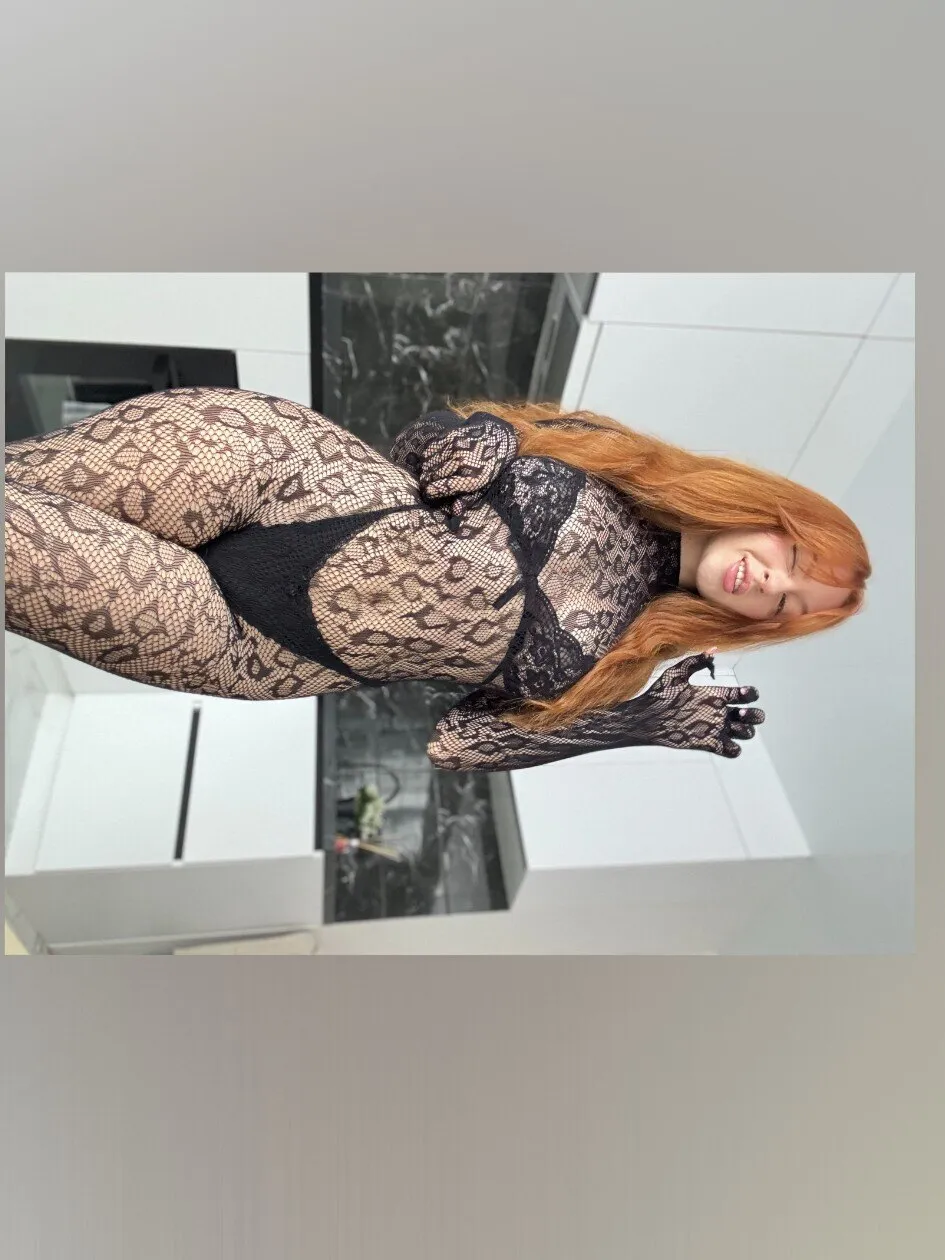 Emilia Amber 🌻🍑 OnlyFans header