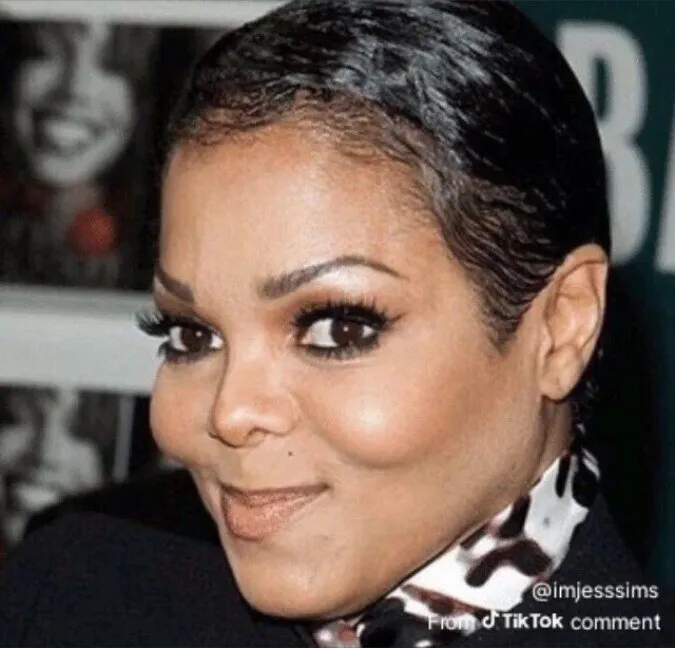 Carmen OnlyFans header