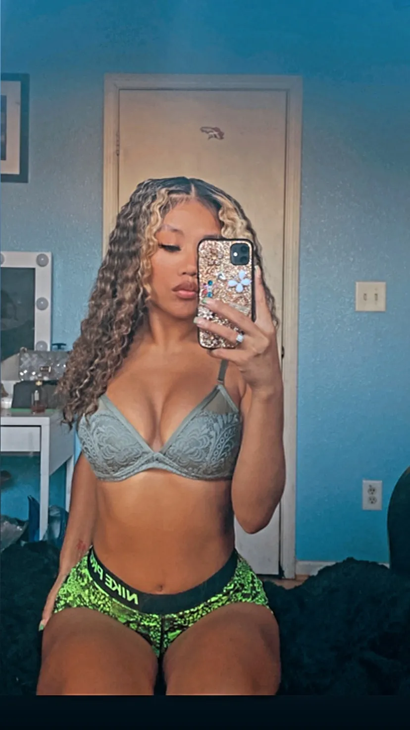 BurmeseMulan🇲🇲 OnlyFans header