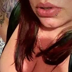 Busty_Betty