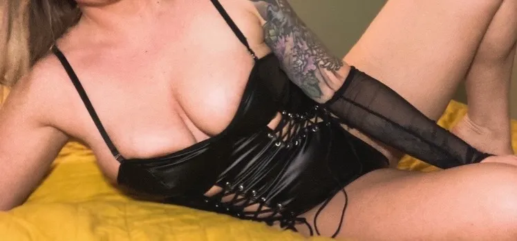 Phoenix Nova OnlyFans header