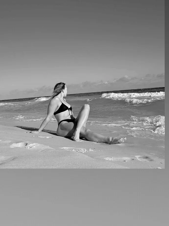 Bustybrunette OnlyFans header