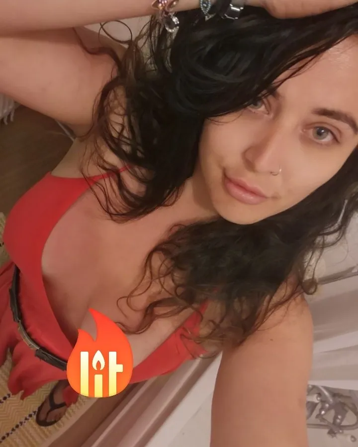 BustyMuscleBabe OnlyFans header