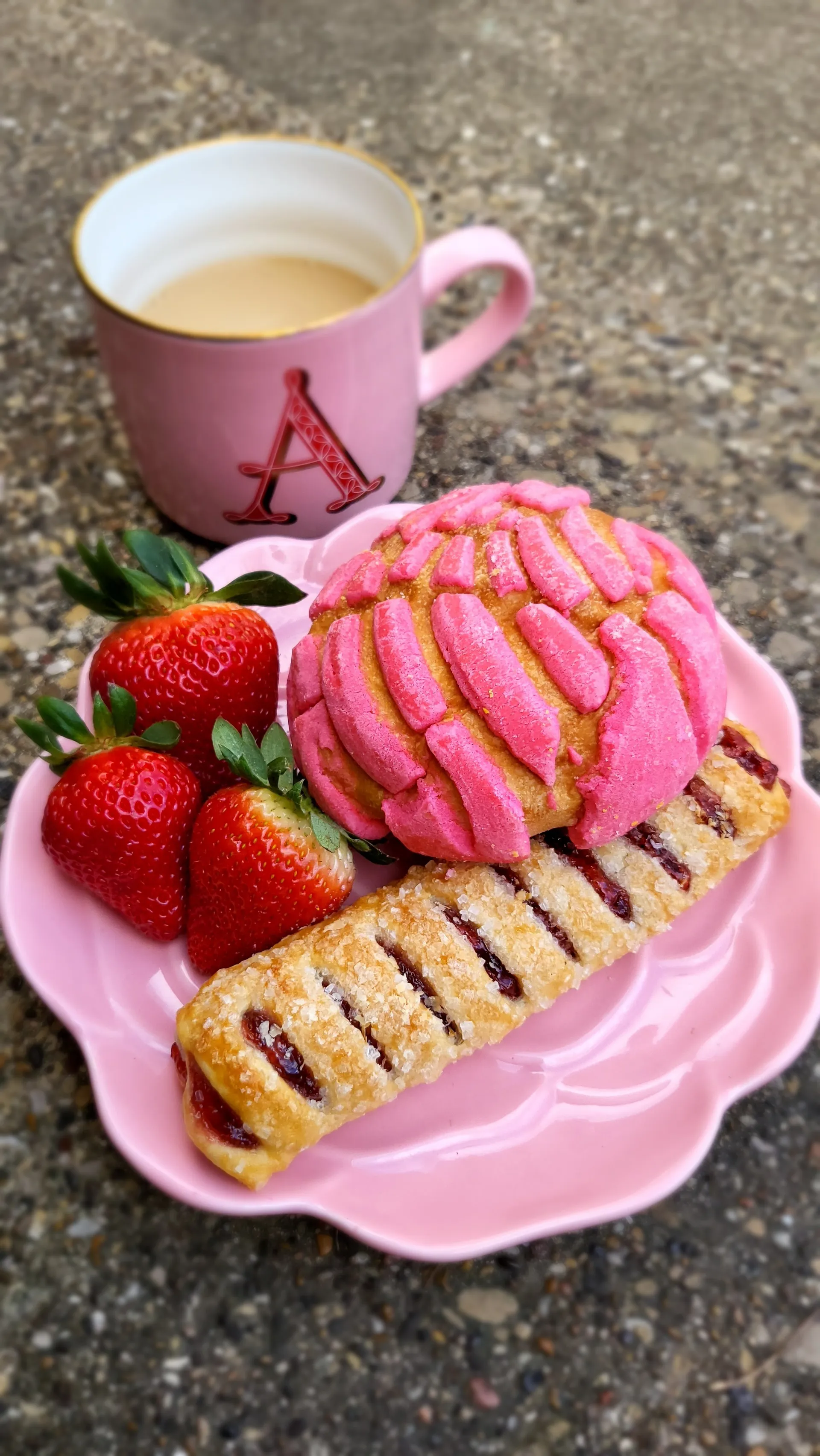 Buttercream Baby Mrs. Honey OnlyFans header