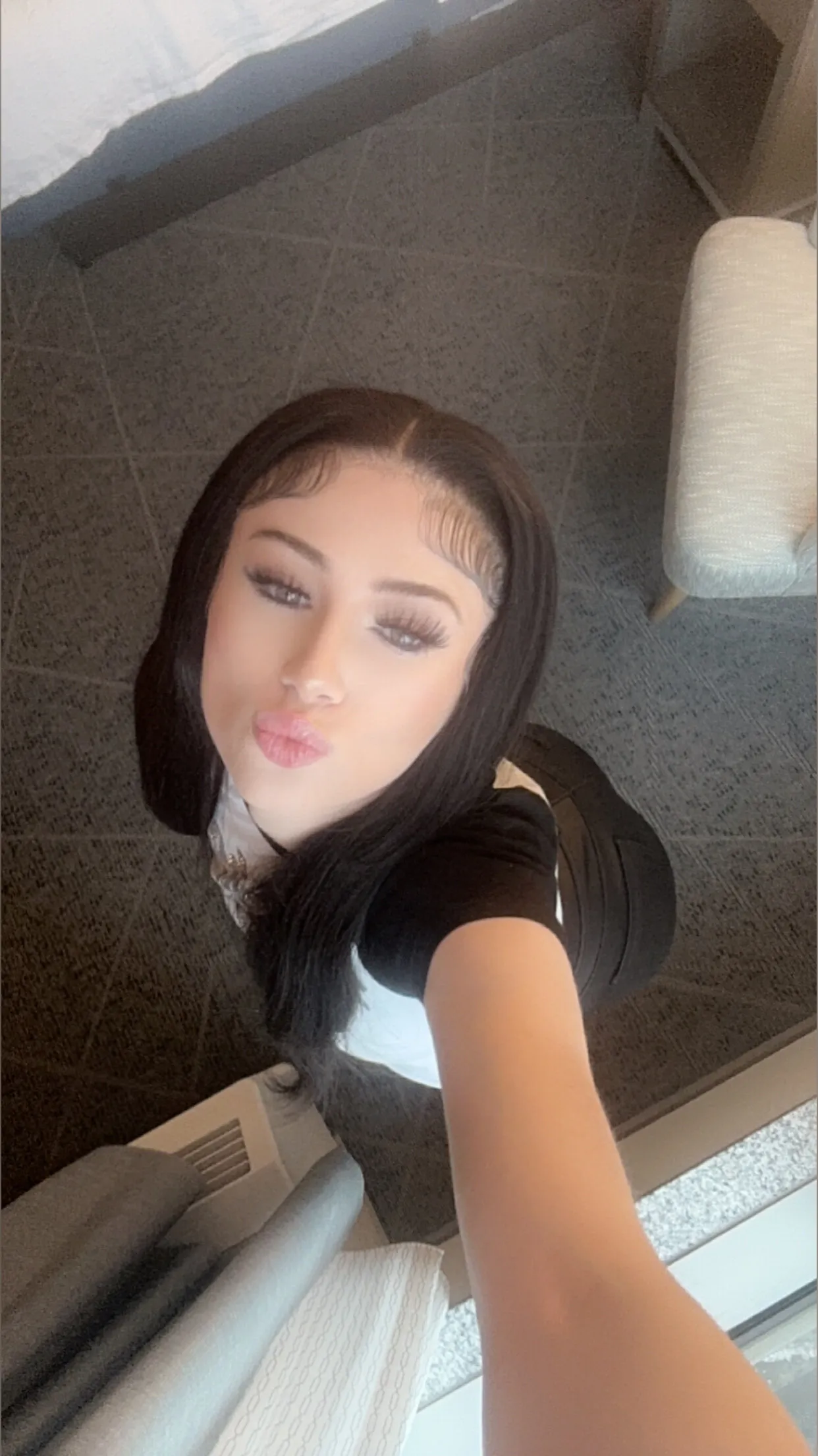 Butterfli OnlyFans header