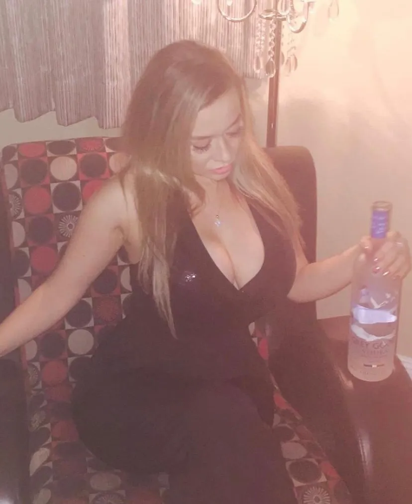 Penny Merlot OnlyFans header