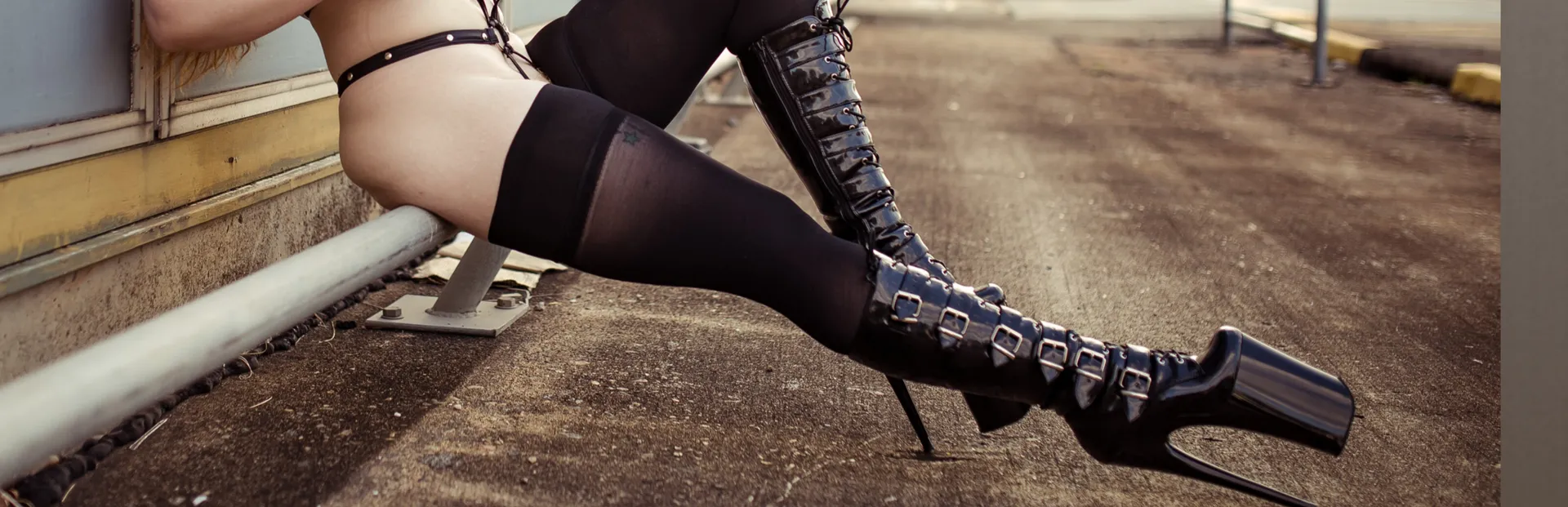 Mistress Cerulean 🪐 OnlyFans header