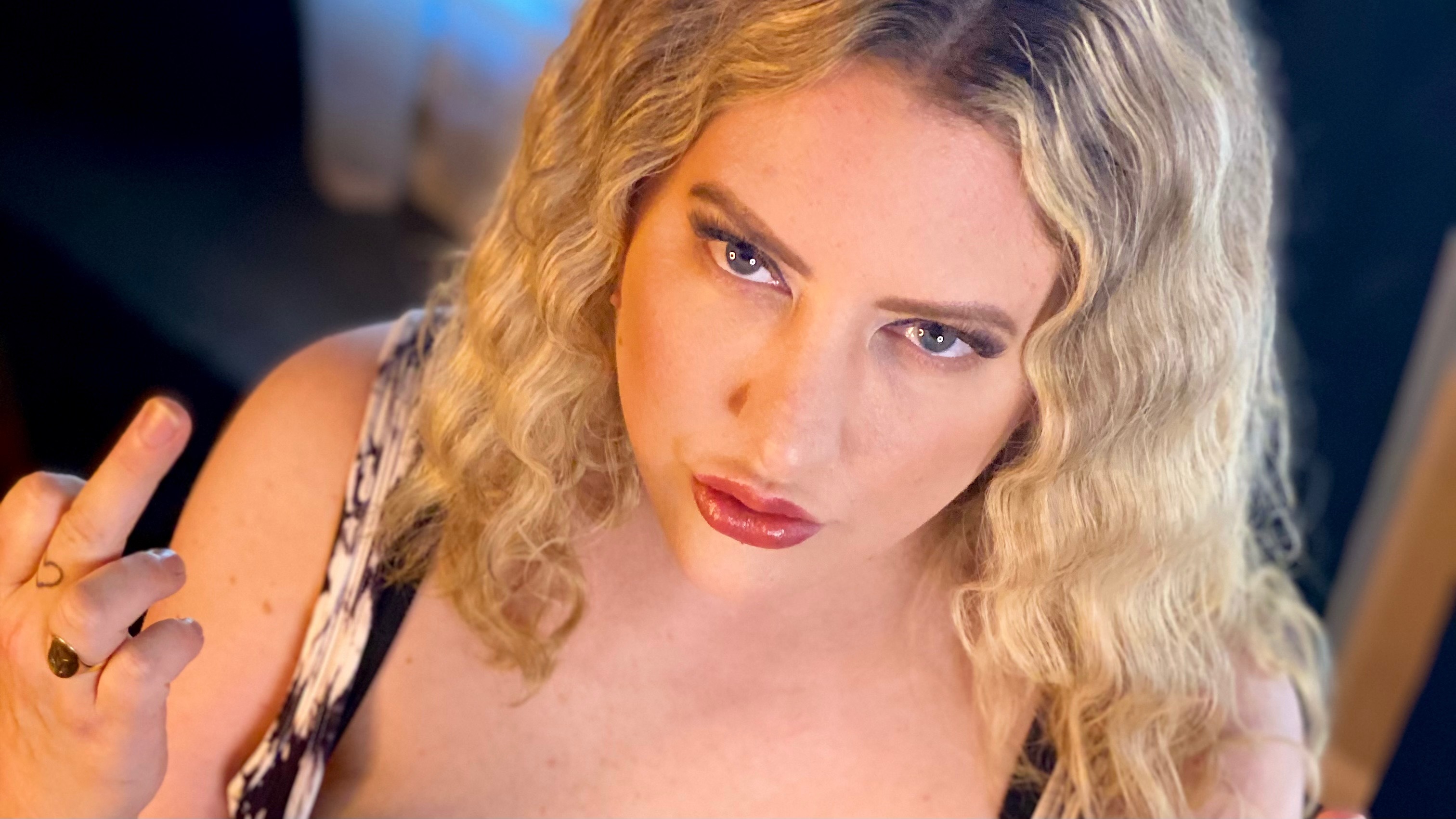 Cherry Torn OnlyFans header