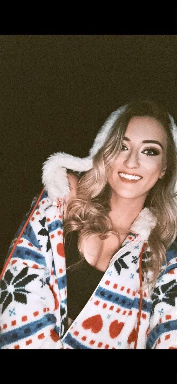Cozy with Bri 🤍 OnlyFans profile picture