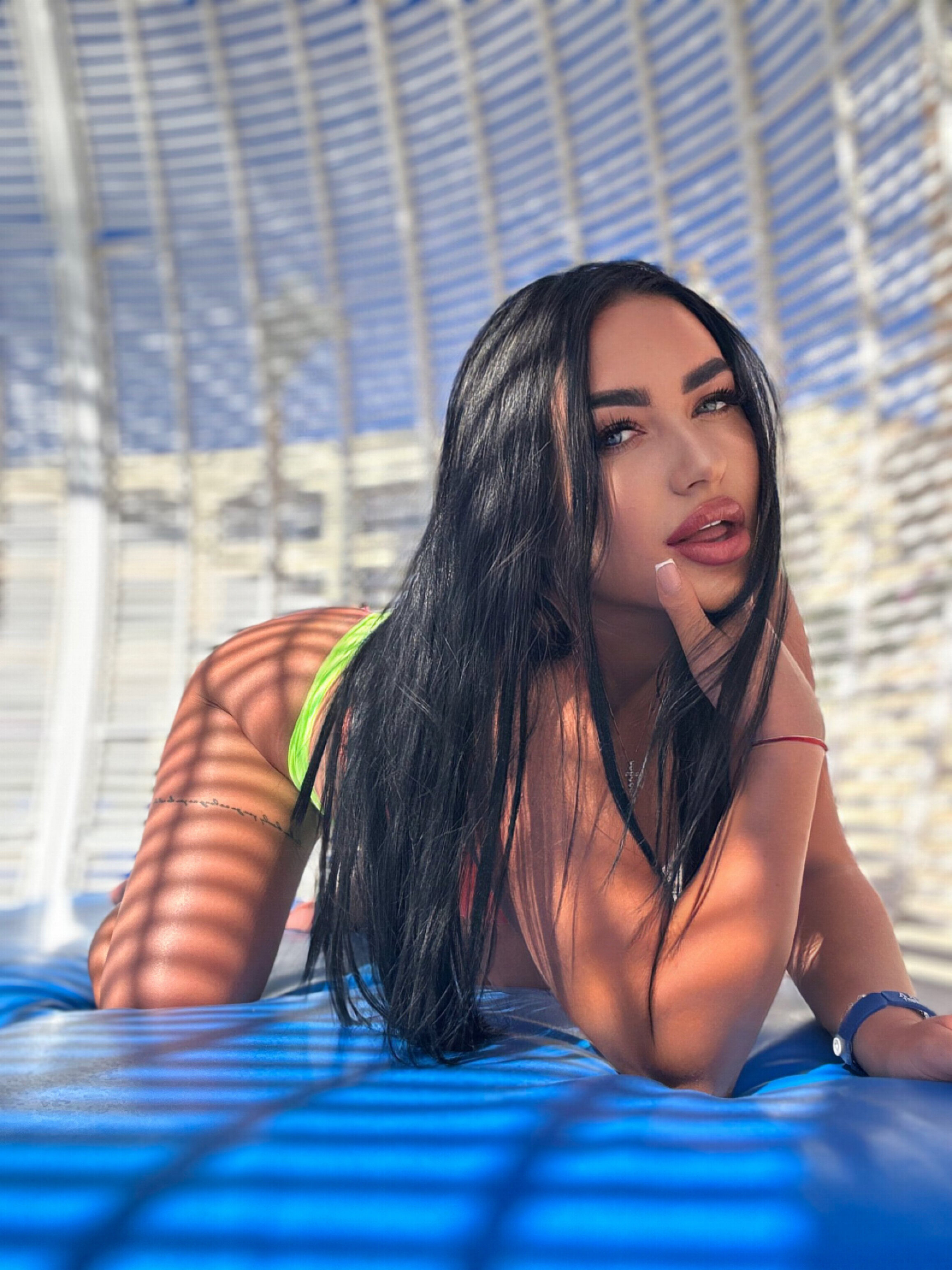 CrissBrunetteVIP OnlyFans