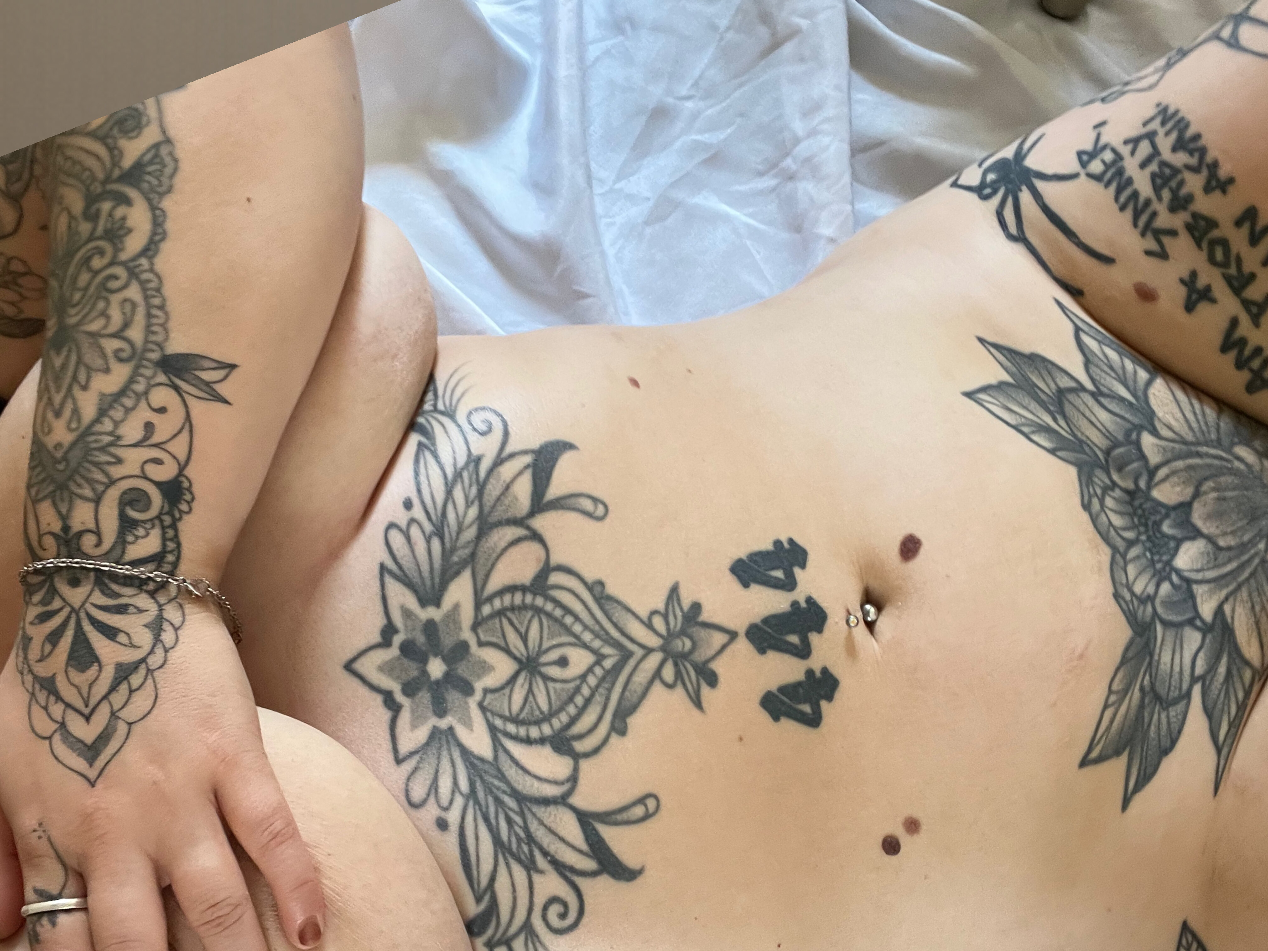 Crystal ✨ 70% SALE 🤍🩵 OnlyFans header