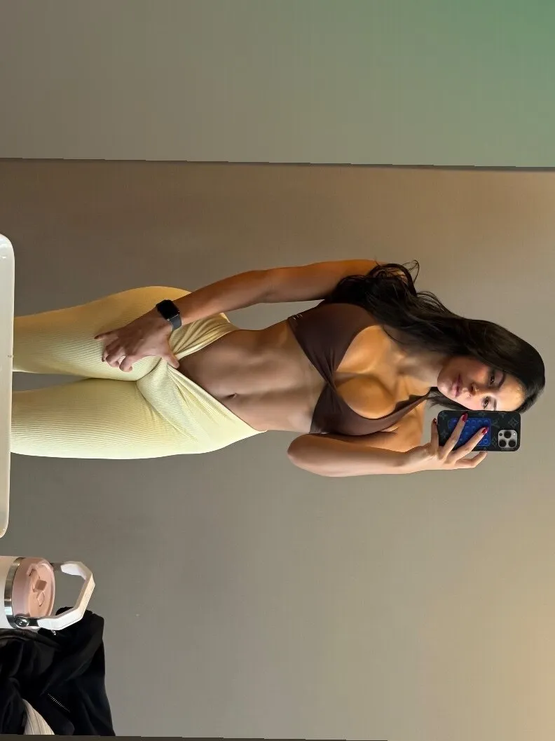 Dahyn FREE Community! 💋 OnlyFans header