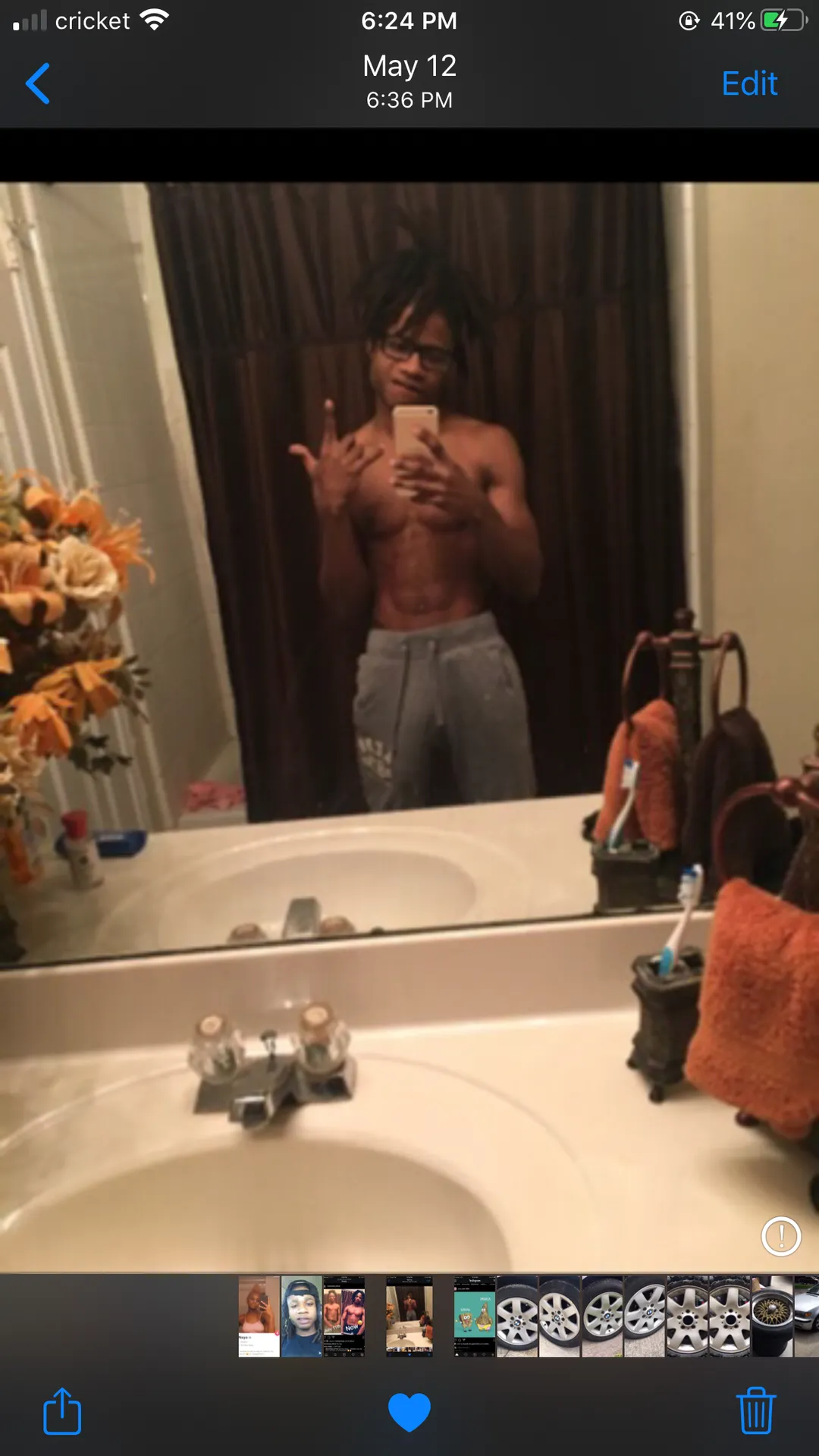 DamnThats_Effron OnlyFans header