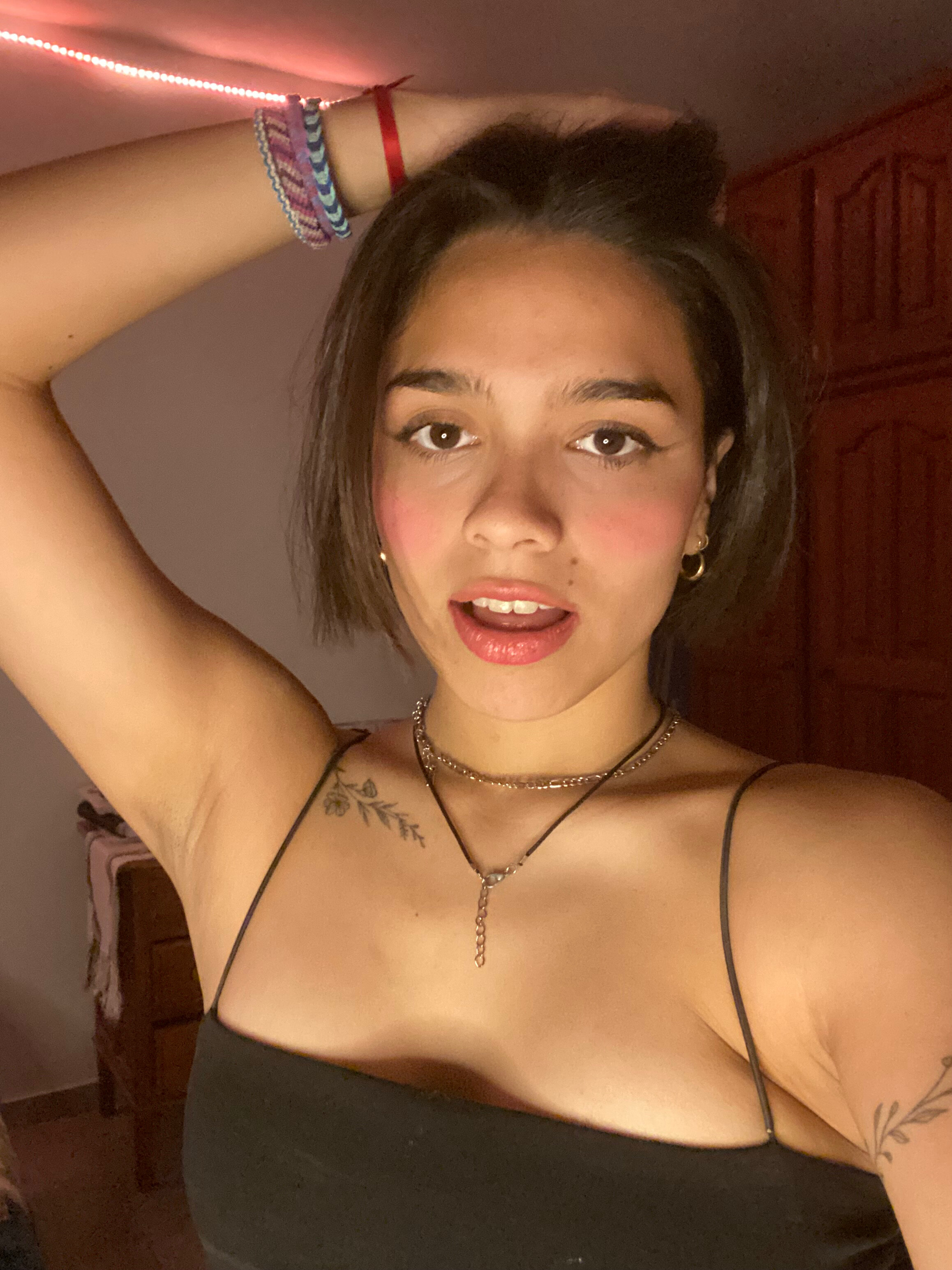 Delilah Rae 🩷 20yo OnlyFans