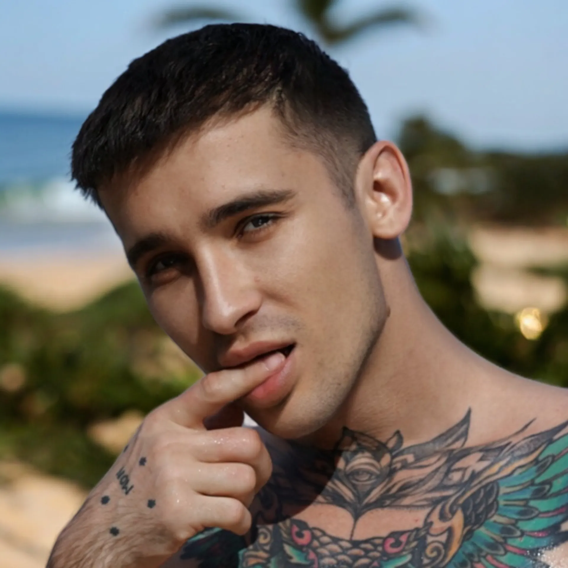 DENNIS NICKOLERO 🩵