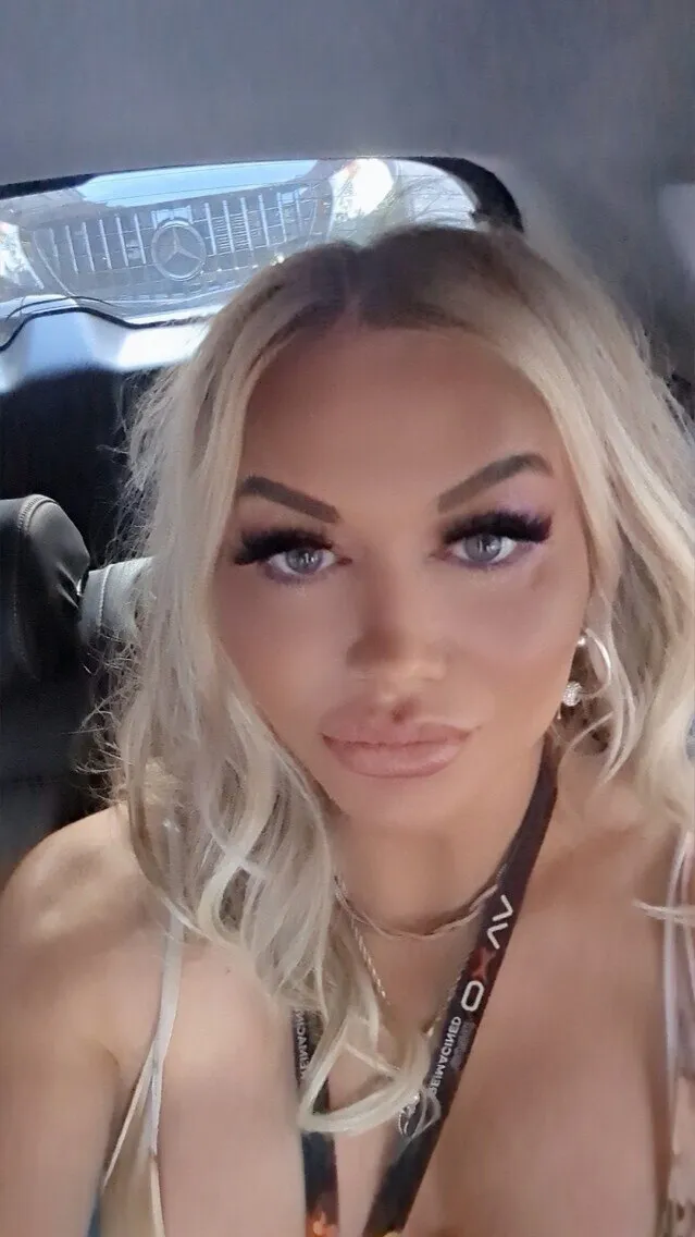 Evain Diamond TS Pornstar