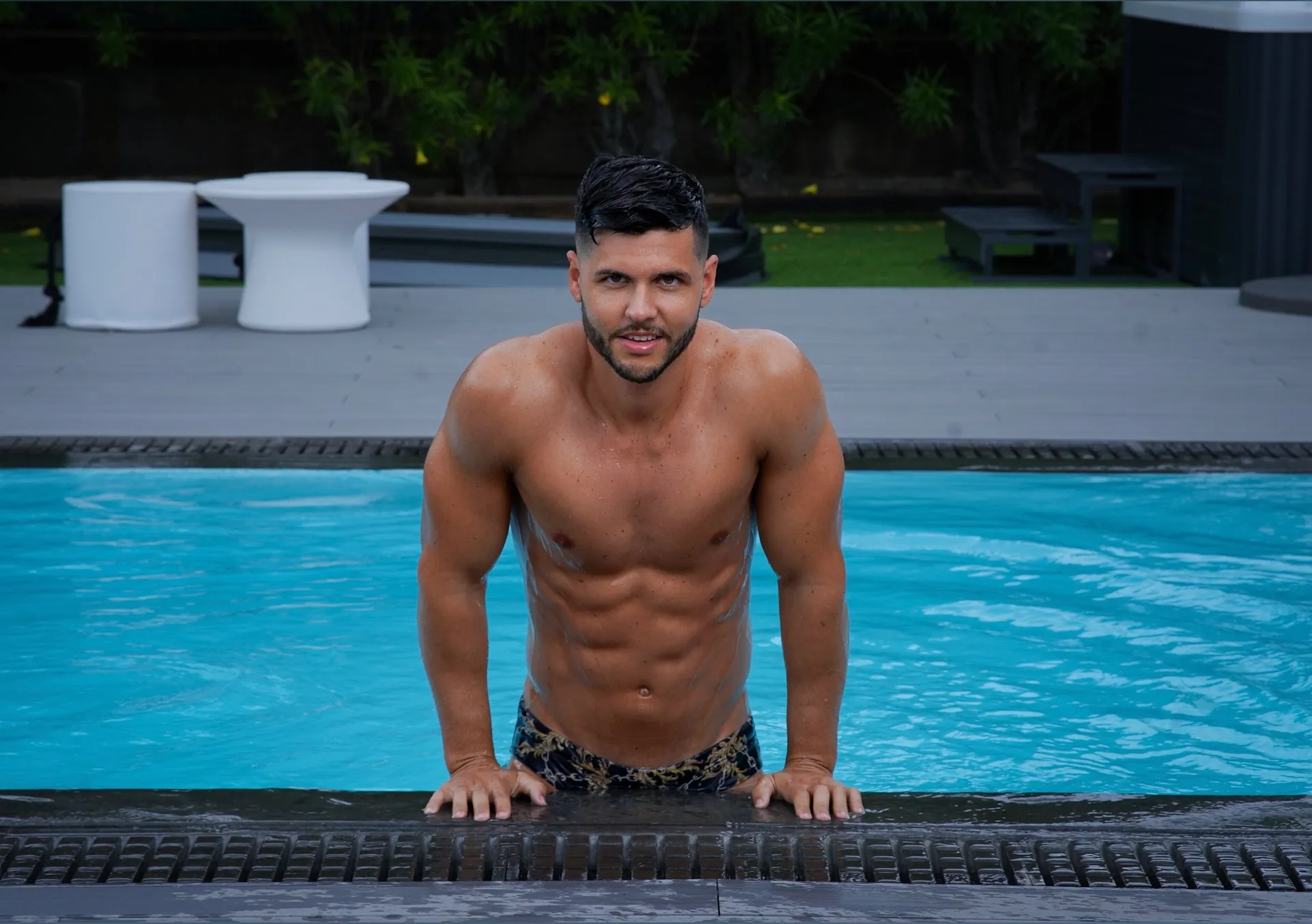 🤠𝐒𝐭𝐮𝐝 𝐒𝐭𝐫𝐢𝐩𝐩𝐞𝐫 😳🍆💦 OnlyFans header