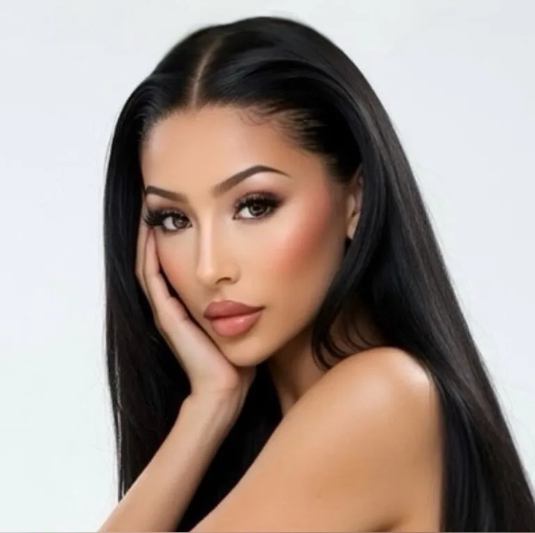 Elena Genevinne 💕