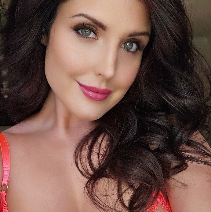 🦋 Elizabeth Monarch OnlyFans