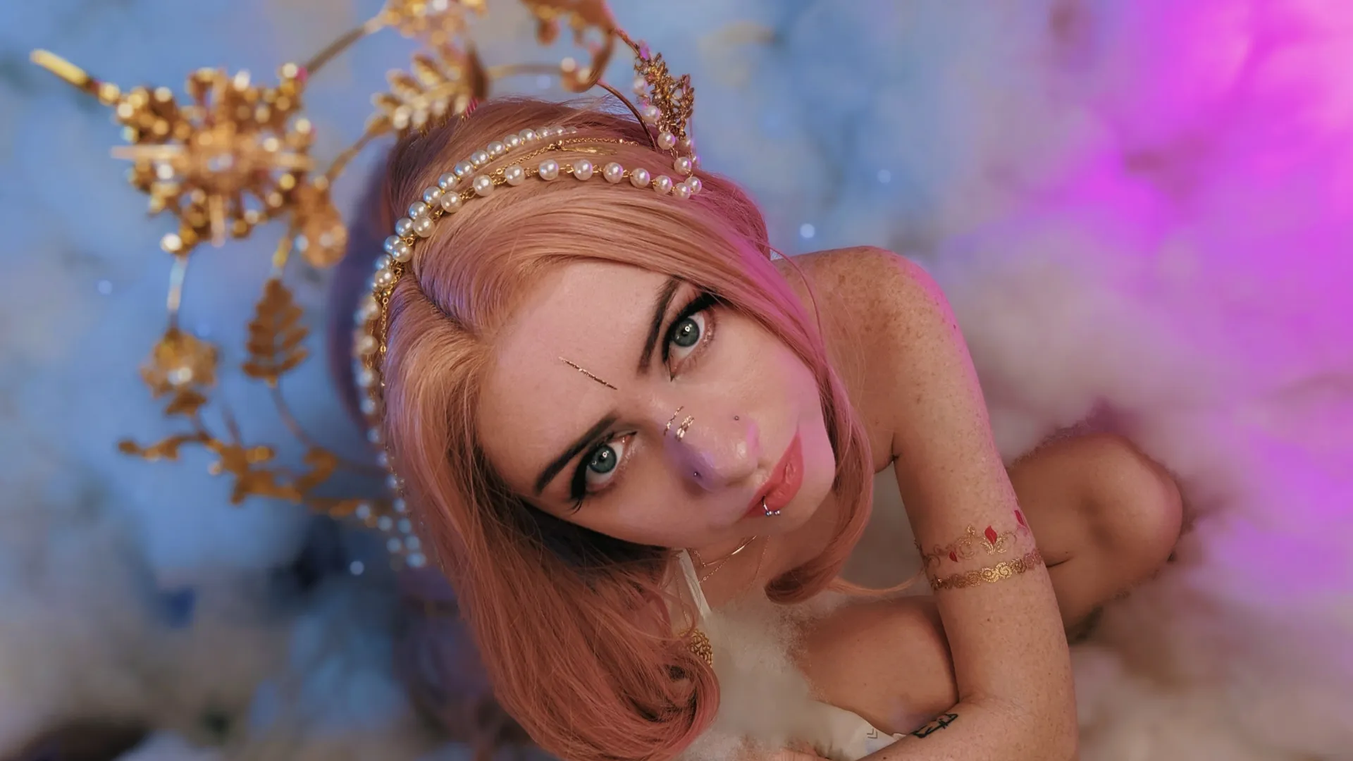 elunaxc OnlyFans header