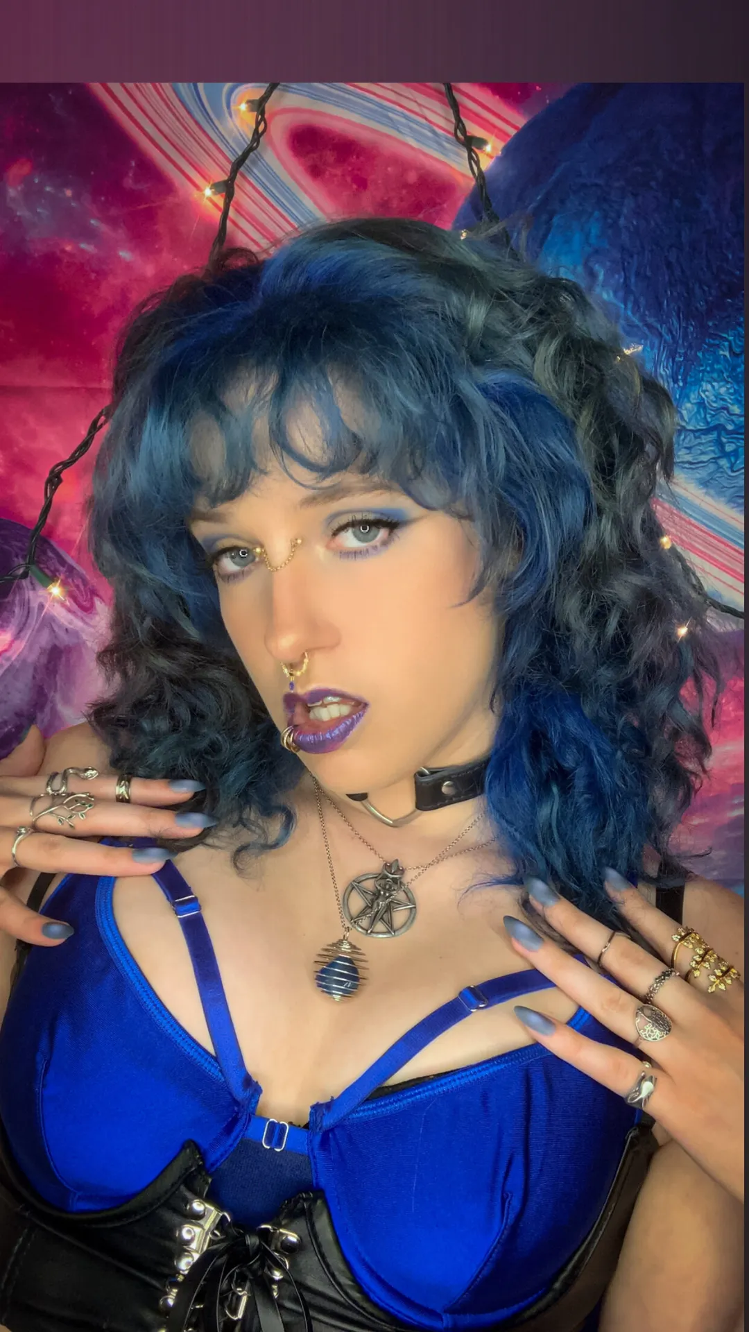 𝐸𝑚𝑏𝑒𝑟 𝐴𝑛𝑛 VIP