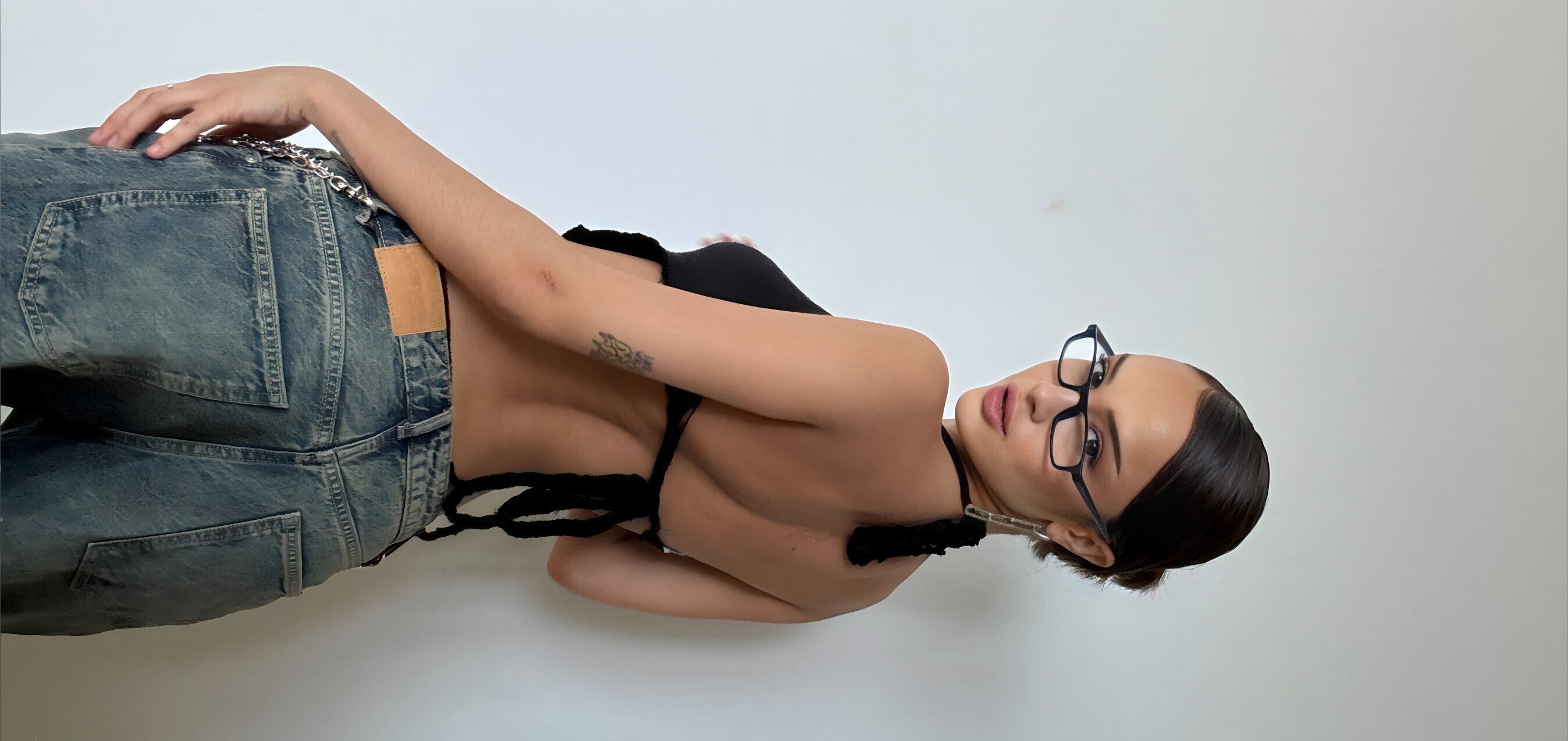 Emilly OnlyFans header