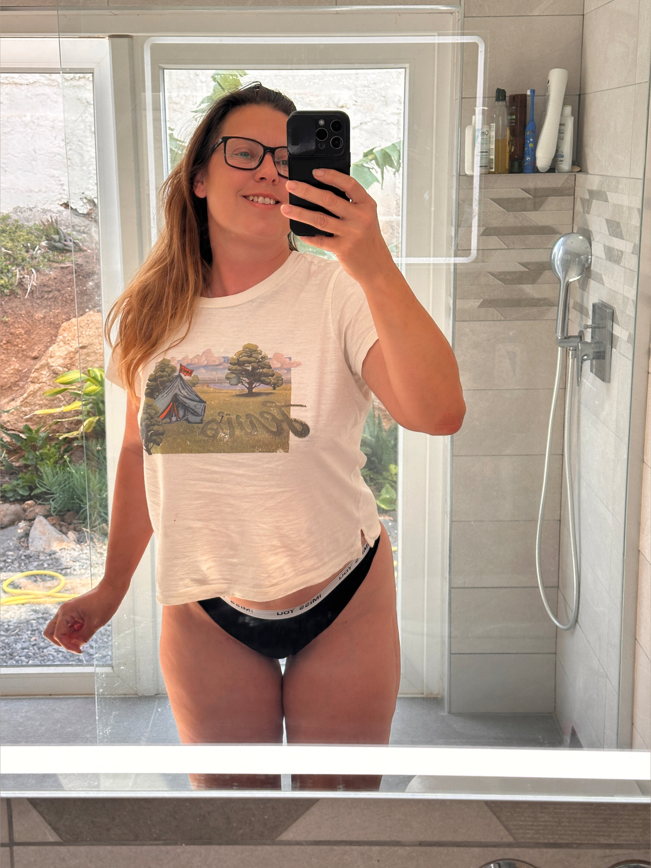 Emily 50 and single ❤️ OnlyFans