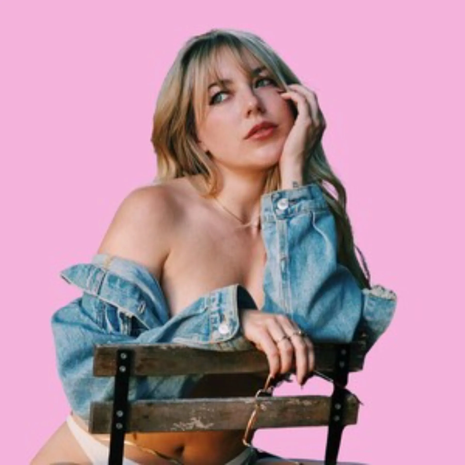 emma ☽ the sex witch ･ﾟ✧ ˚˖⁺