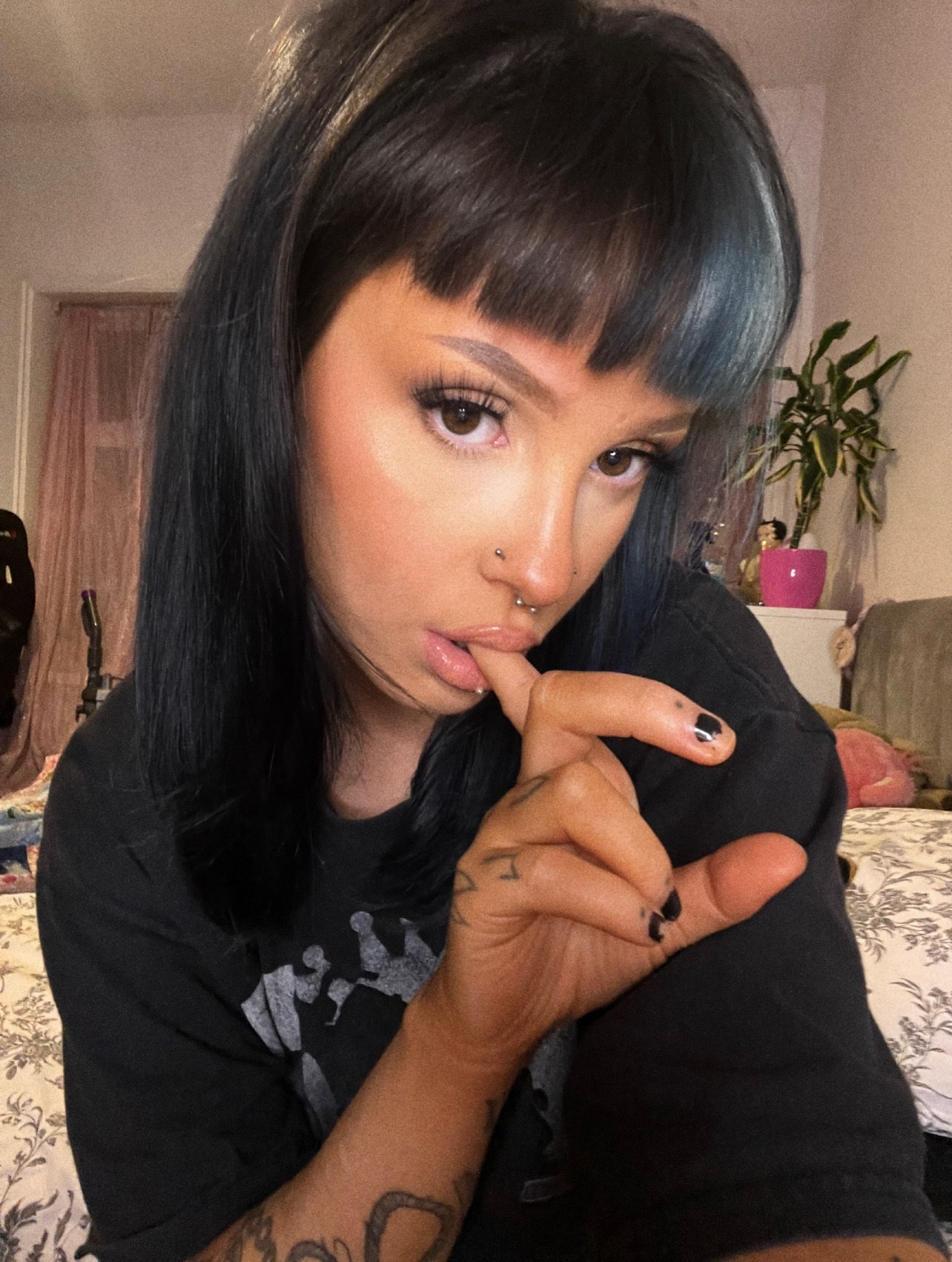 Charlotte 🖤 OnlyFans