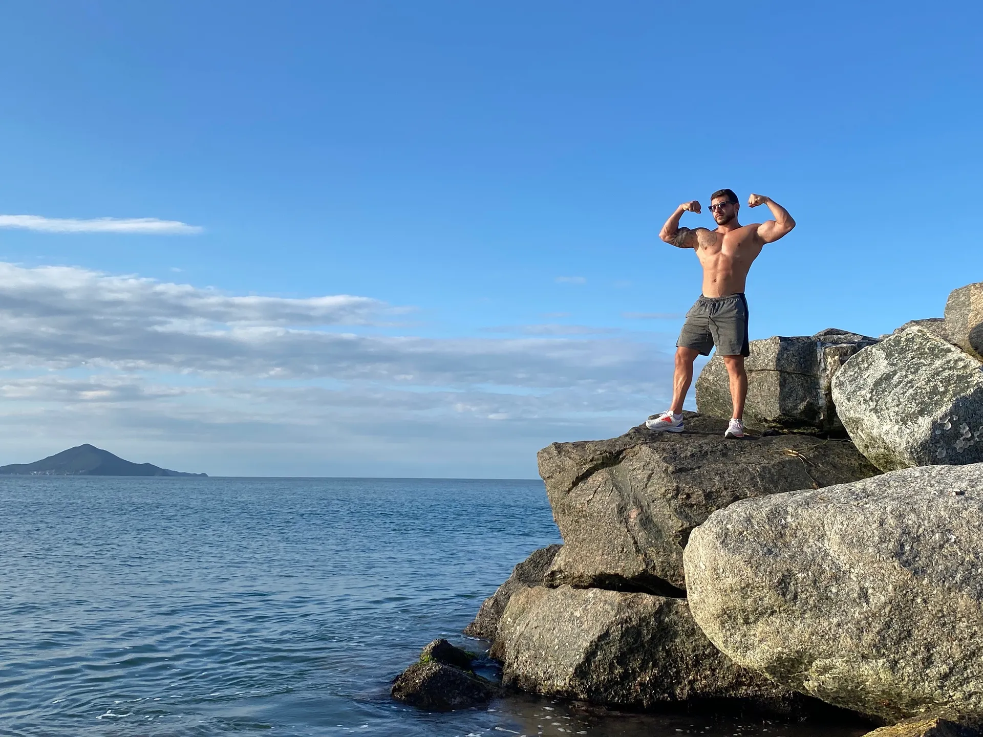 Thiago B. OnlyFans header