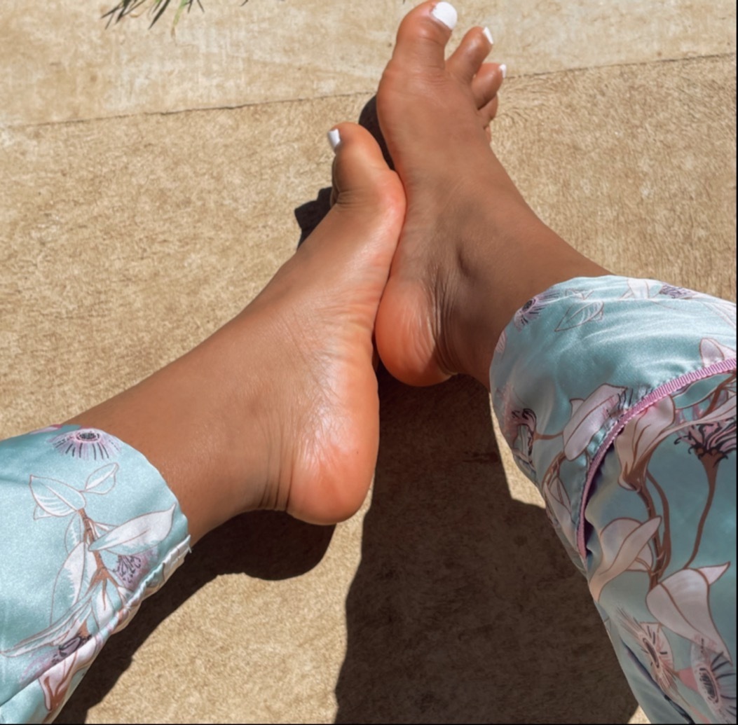 Faceless Feetgirl OnlyFans