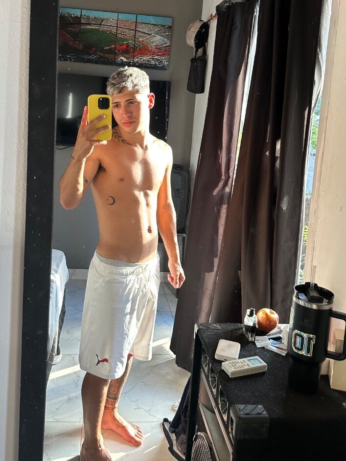 Facu10 OnlyFans