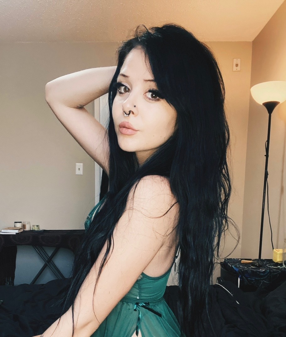 FaeriieMoons Free OnlyFans