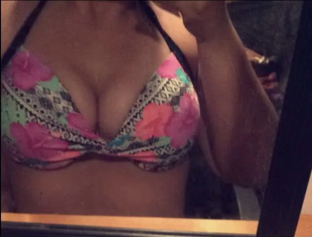 Faii OnlyFans header