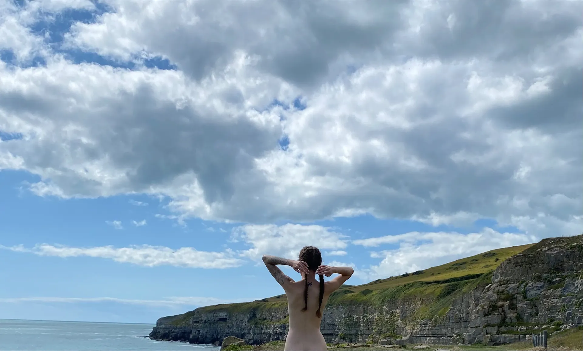 Faithee OnlyFans header