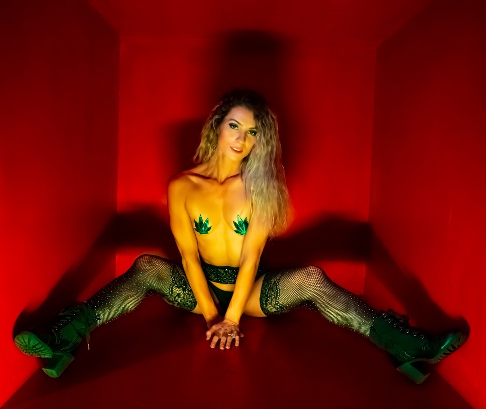 Faith Elyse OnlyFans