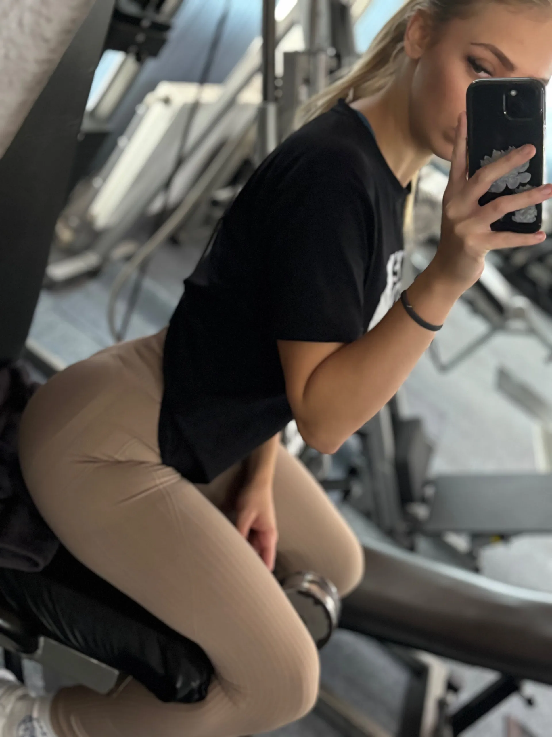 $Fajmi$ OnlyFans header